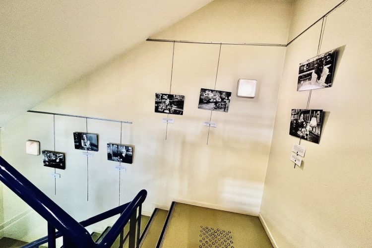 Exposition « Portraits d'auteur(e)s dans les cafés d’Europe », Épagny Metz-Tessy, France - 2024