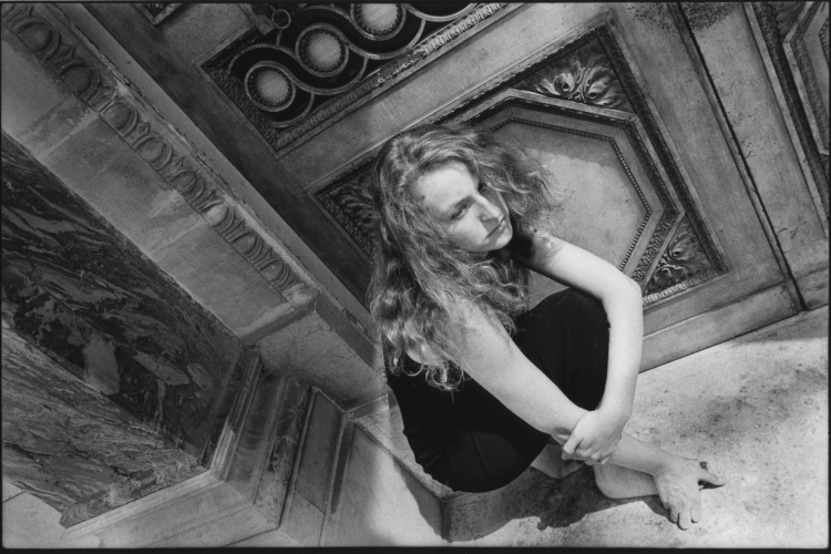 Modèle, Château de Bagatelle, Paris, France - 1988