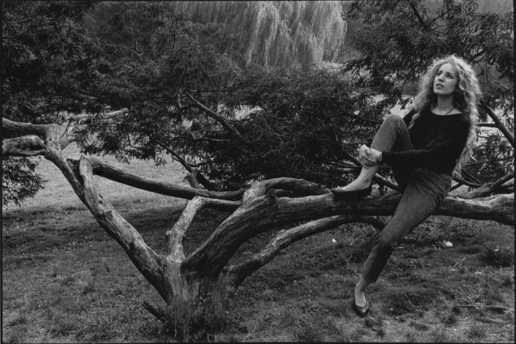 Nadia, Parc des Buttes-Chaumont, Paris, France - 1988