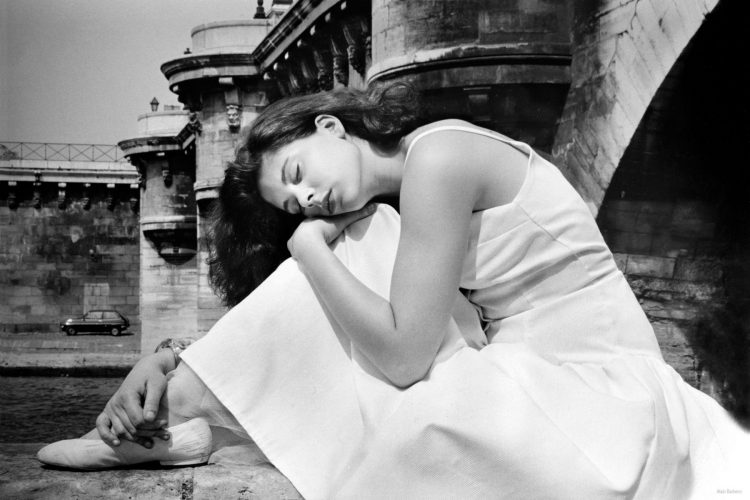 Carole, Pont-Neuf, Paris, France - 1988